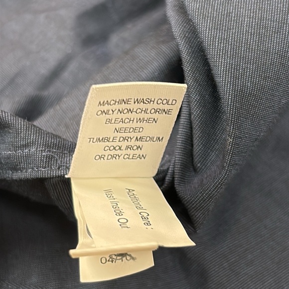 NWT Banana Republic Men’s Long Sleeve Button Down Shirt Size Medium - Picture 6 of 9